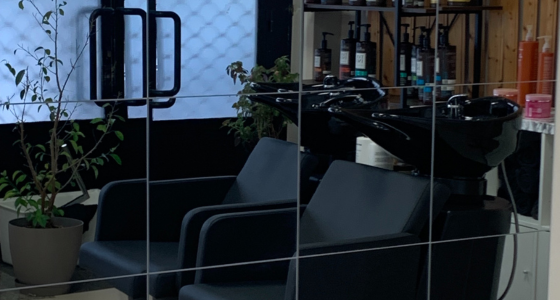 foto interior salón peluquería
